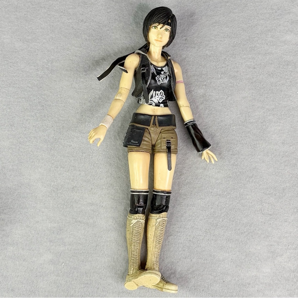 Final Fantasy 7 Yuffie Kisaragi Play Arts Vol 2  Square Enix No Weapons